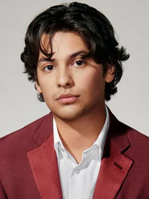 Xolo Mariduena