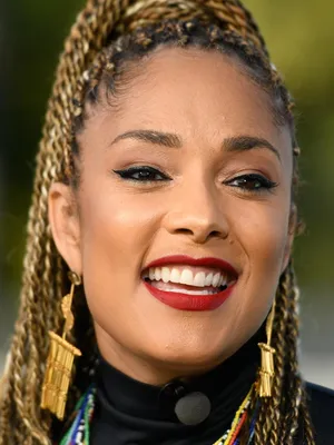 Amanda Seales